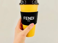 -喜茶(北京华贸购物中心店)
