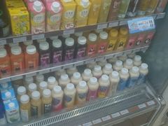 -全家便利店(东直门店)