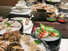 -红鼎豆捞·非遗鲍皇汤火锅(宝丰路店)