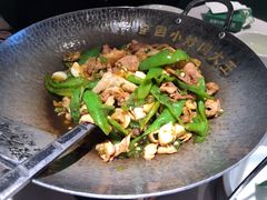 -费大厨辣椒炒肉(黄兴中心广场店)