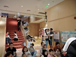 -奈尔宝·儿童乐园·亲子餐厅(前滩店)