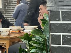 -秦君宝手擀菠菜面(金花路店)