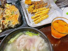 招牌猪爪砂锅-大佬李砂锅(钱江财富广场店)