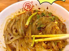 -万记麻辣烫国展总店