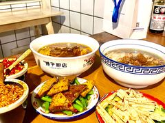-矮子粉店1985·长沙米粉(湘春路店)