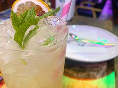 -Famous肥猫墨西哥音乐餐吧(五棵松华熙LIVE店)