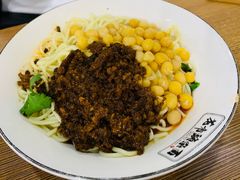 -八一路好吃街(雨田商务大厦店)