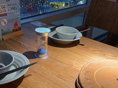 -蜜桃餐厅·伴山(湖滨商业街店)