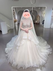 -艾米丽婚纱礼服