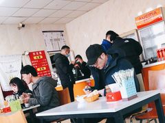 -洪峰浩老北京烧饼夹肉(角门路店)
