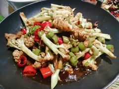 干锅有机菜花-老板恋上鱼(高新万达店)