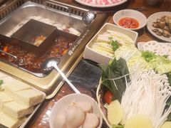 -东巴人鱼豆花火锅(幸福街店)