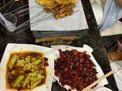 -郑贵初烧烤·烤凤爪的发明者(王家湾店)