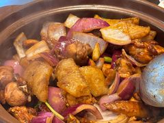 -胡须佬鸡煲四季火锅店(石厦西村直营店)