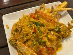 -Green Tree Rest. & Pub