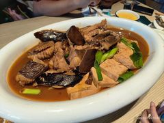 -小船渔村•大连菜•大连焖鱼(黄河路店)