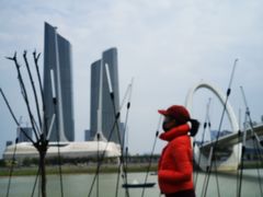 -南京眼步行桥