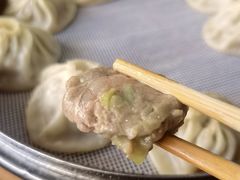 -清真老铁家灌汤包