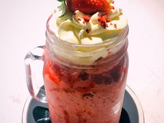 草莓优格-BE BRIGHT KITCHEN(正佳广场店)