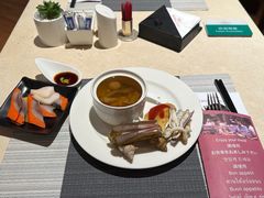 -广州中心皇冠假日酒店-环市食坊·海鲜自助餐厅