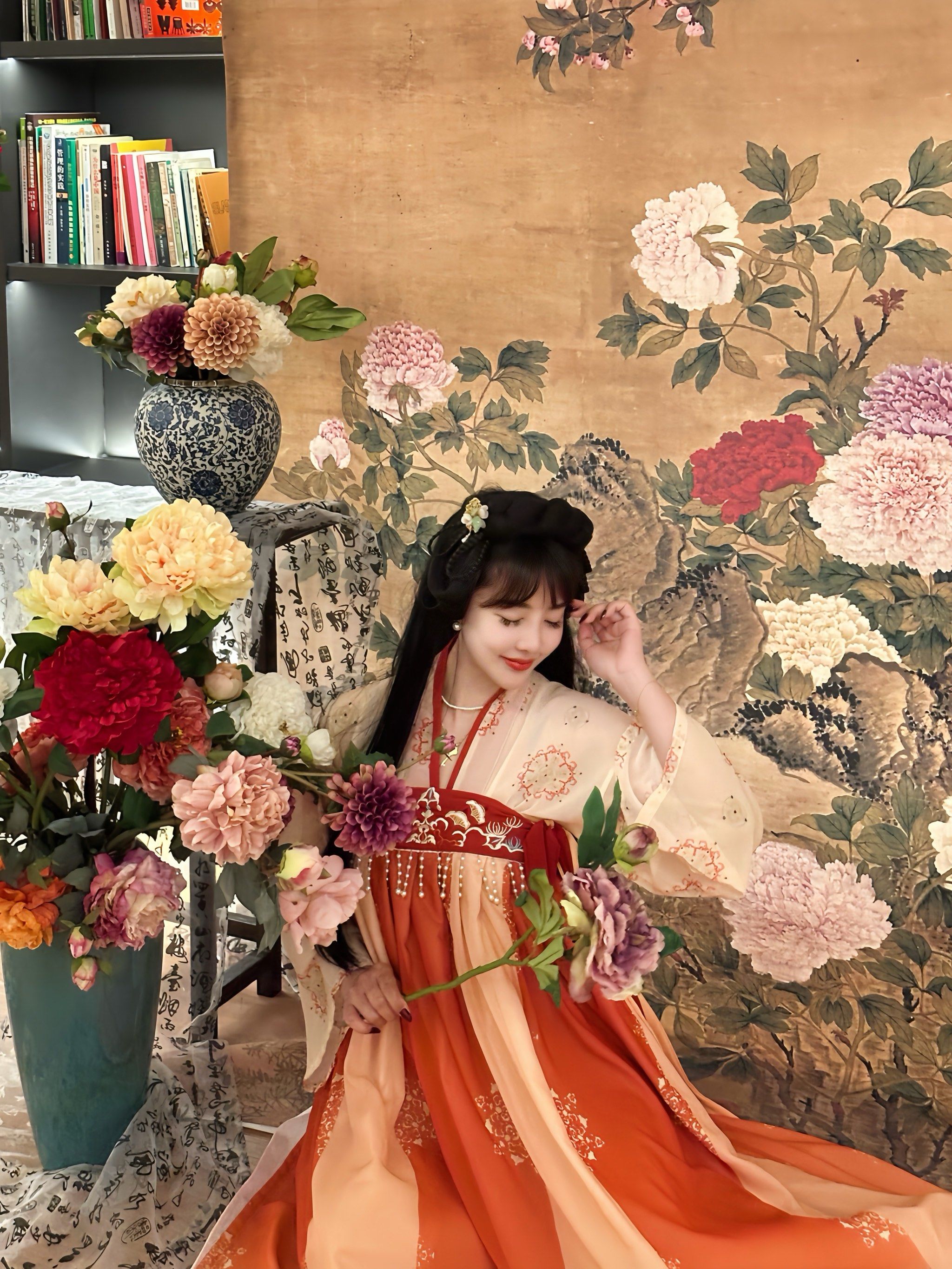 北京四月天国风月来穿着汉服泡温泉吧