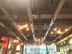 大堂-渝是乎酸菜鱼(龙旗购物中心店)