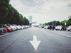 -上海汽车博览公园-北门停车场