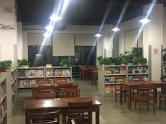 -上海市虹口区图书馆(曲阳分馆)