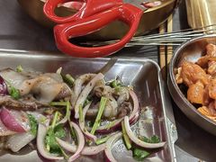 -围炉肉舍•炭烤活鳗•丹东海鲜烤肉(步行街店)