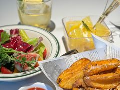 -Mogul Eatery·大亨餐酒馆