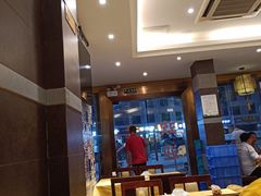 大堂-丁记烩面(龙华店)