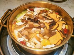 野生菌汤锅-大理董·董家小厨野生菌火锅(古城旗舰店)