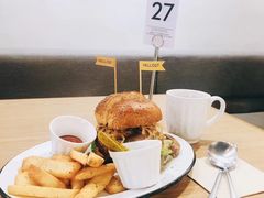 -HELLO 27 意面·沙拉·帕尼尼