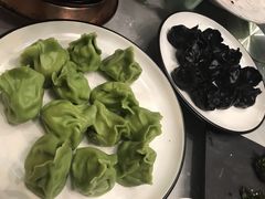 墨鱼汁鲅鱼馅饺子-唐廊烤鸭店(工体店)