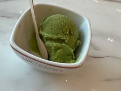 开心果冰淇淋-Angelina安吉丽娜(恒隆广场店)