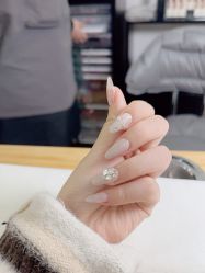 -古啦啦·自助美甲美睫