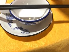 -鲤鱼塘农家山庄