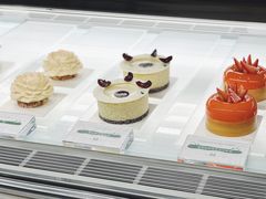 -潮一不贰·法式甜品·生日蛋糕·西式简餐(外滩店)