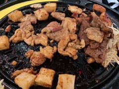-胡悦里韩式烤肉(芝罘万达广场店)