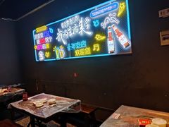 -老街烧烤大排档·地道湖北菜·龙虾馆(汉口火车站店)