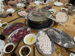 -五洞培记山庄·鲜牛肉火锅
