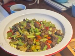 -魏铭鱼头捞饭(晋阳路店)