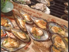 -领鲜活海鲜榴莲自助火锅(东门店)