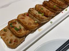 鹅肝酱藕夹-楚山晓·湖北菜(武汉光谷K11店)