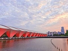 -东方体育中心(地铁站)