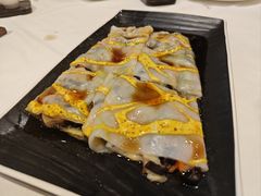 罗汉果鸡蛋肠粉-白天鹅宾馆-宏图府餐厅
