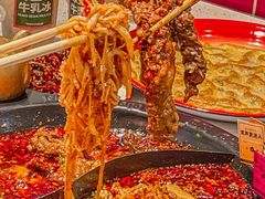 -江湖小牛·水煮牛排火锅(欧亚新生活购物广场店)