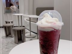 -喜茶(迪士尼小镇·平行宇宙店)