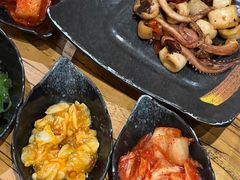 -金刚山黑牛炭火自助烤肉(西大望路店)
