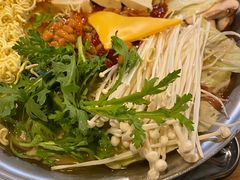 -富乐满韩国正宗炸鸡韩国料理(虹泉路店)